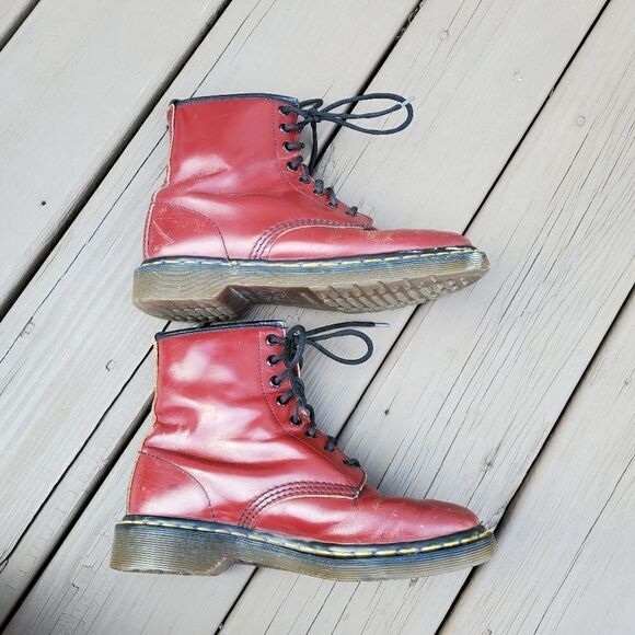 Dr Martens 1460 8 Eye Classic Cherry Red Oxblood Smooth Leather Combat Boots 8 - Picture 3 of 10